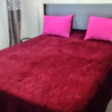 Wafa Sleeping In Homestay Ubytování v soukromí Antalya