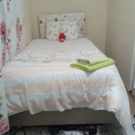 Ubytování v soukromí Wafa Sleeping In Homestay Antalya